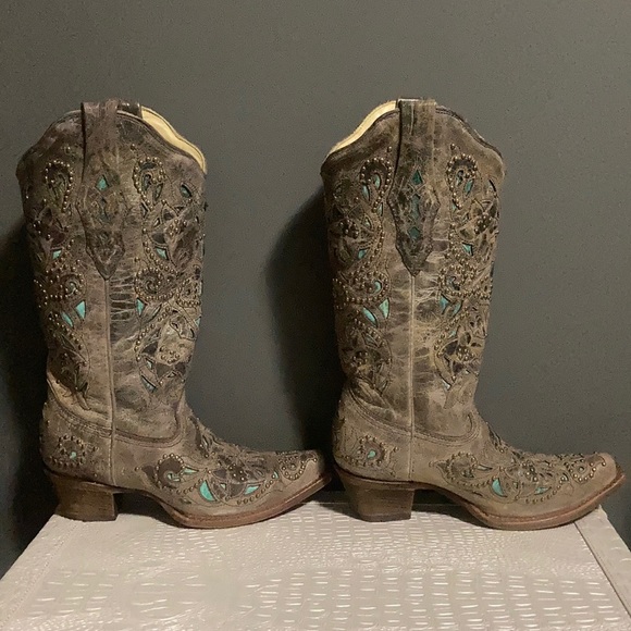 Corral Shoes - Corral Vintage Cowgirl Boots